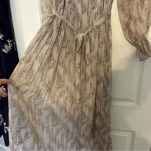 EN SAISON Ever Pleated Cream Waist Tie Ruffle Collar Dress Leopard size M - Picture 10 of 10